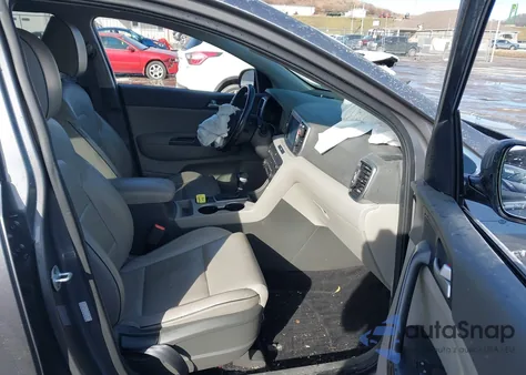 2017 Kia Sportage Ex from USA, damaged, VIN KNDPNCAC2H7169577